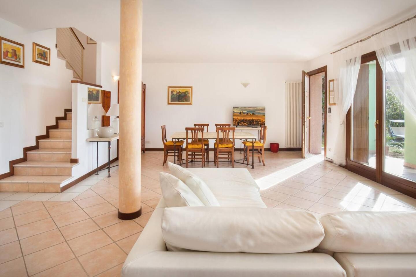 Vila Regina Gardesana Exteriér fotografie