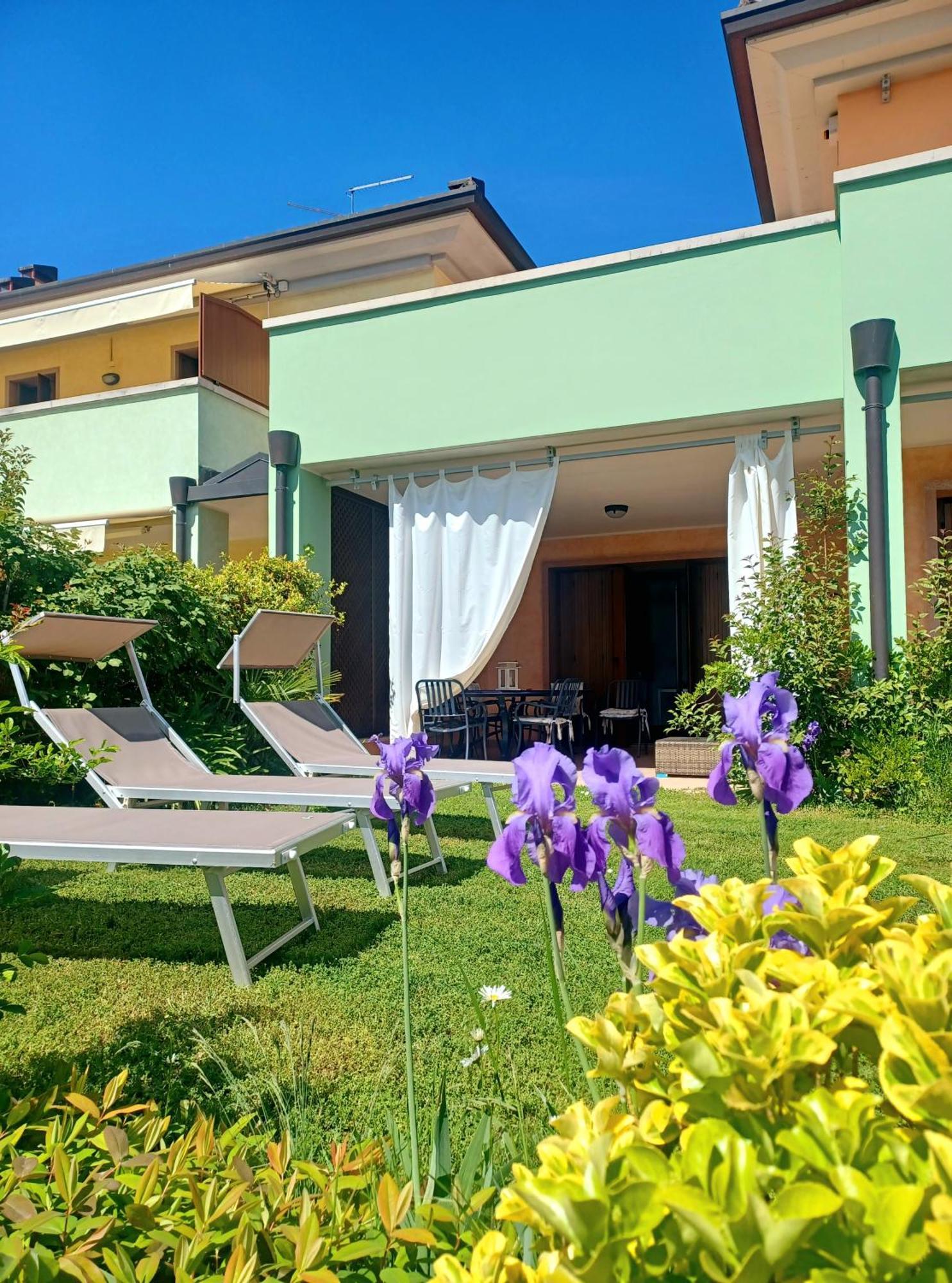 Vila Regina Gardesana Exteriér fotografie