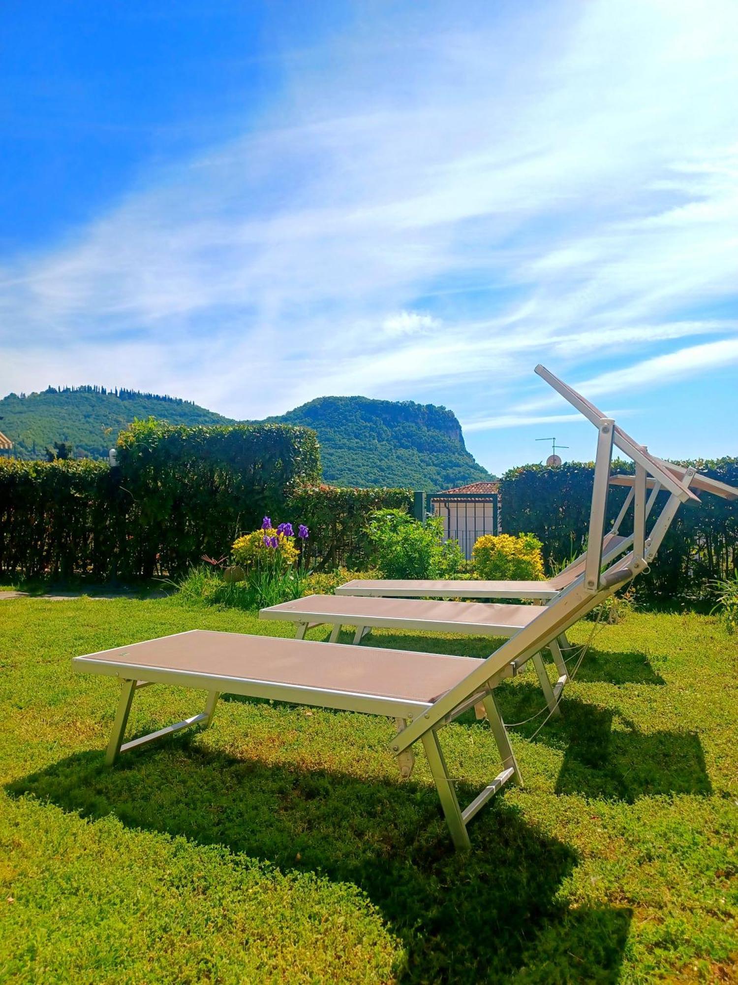 Vila Regina Gardesana Exteriér fotografie